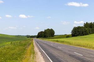 road for the movement of various vehicles photo