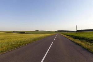 camino para el movimiento de varios vehículos foto