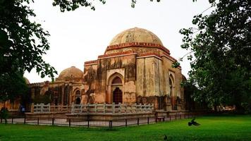 tomb of muhammad bin tughlaq photo