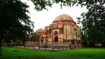 tomb of muhammad bin tughlaq photo