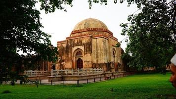 tomb of muhammad bin tughlaq photo