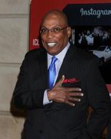 los angeles, 25 de febrero - paris barclay en la segunda cena anual icon mann power en el peninsula hotel el 25 de febrero de 2014 en beverly hills, ca foto