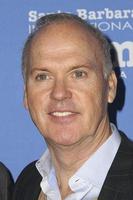 santa barbara, 5 de febrero - michael keaton en el 31º festival internacional de cine de santa barbara, premio riviera americana en el teatro de arlington el 5 de febrero de 2016 en santa barbara, ca foto