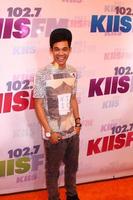 los angeles, 11 de mayo - roshon fegan asiste al concierto de tango wango 2013 producido por kiis-fm en el home depot center el 11 de mayo de 2013 en carson, ca foto