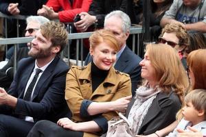 LOS ANGELES, DEC 10 - Seth Gabel, Bryce Dallas Howard, Theodore Gabel, Cheryl Howard at the Ron Howard Star on the Hollywood Walk of Fame at the Hollywood Blvd on December 10, 2015 in Los Angeles, CA photo