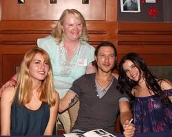 LOS ANGELES, AUG 26 - Yvonne Zima, Fans, Michael Graziadei, Jessica Heap attending the Young and Restless Fan Dinner 2011 at the Universal Sheraton Hotel on August 26, 2011 in Los Angeles, CA photo