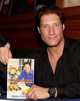 LOS ANGELES, AUG 26 - Sean Kanan attending the Young and Restless Fan Dinner 2011 at the Universal Sheraton Hotel on August 26, 2011 in Los Angeles, CA photo