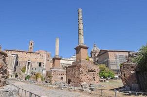 foro romano en roma foto