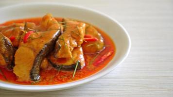 Redtail Catfish Fish in Dried Red Curry Sauce that called Choo Chee or a king of curry cooked with fish served with a spicy sauce video