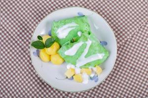 Crepe mango with sticky rice photo