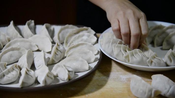 餃子影片