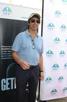 los angeles, 10 de noviembre - ray romano en el tercer clásico anual de golf de celebridades en beneficio de la fundación de investigación del melanoma en el club de golf junto al lago el 10 de noviembre de 2014 en burbank, ca foto