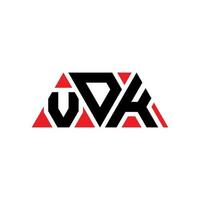 Diseño de logotipo de letra de triángulo vdk con forma de triángulo. monograma de diseño de logotipo de triángulo vdk. plantilla de logotipo de vector de triángulo vdk con color rojo. logotipo triangular vdk logotipo simple, elegante y lujoso. vdk