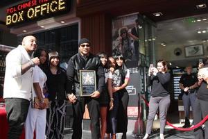 LOS ANGELES, JAN 21 -  Simone Smith, LL Cool J, Family at the LL Cool J Hollywood Walk of Fame Ceremony at the Hollywood and Highland on January 21, 2016 in Los Angeles, CA photo