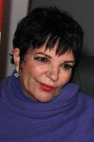 los angeles, 20 de febrero - liza minelli en la gala de clausura del festival de cine la italia en un tcl chino 6 teatros el 20 de febrero de 2015 en los angeles, ca foto