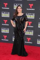 los angeles, 8 de octubre - angelica vale en los premios de música latinoamericana en el dolby theater el 8 de octubre de 2015 en los angeles, ca foto