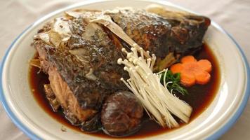 Boiled Fish Head with Soy Sauce - Japanese food style video