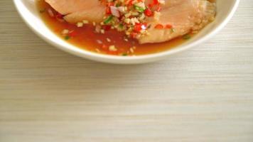 trucha escalfada o salmón con salsa yuzu ponzu video