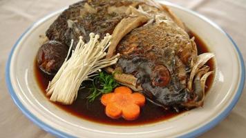 Boiled Fish Head with Soy Sauce - Japanese food style video