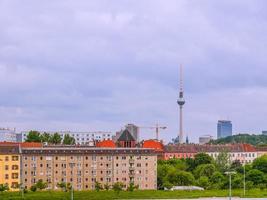 torre de tv hdr en berlín foto