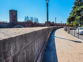 hdr vista de la ciudad de verona foto