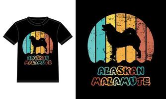 Funny Alaskan Malamute Vintage Retro Sunset Silhouette Gifts Dog Lover Dog Owner Essential T-Shirt vector