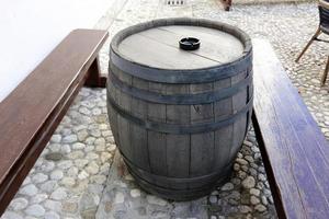 How to use an old barrel on the farm. photo