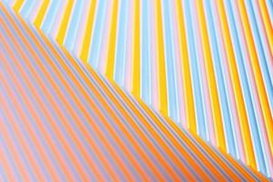fondo de superficie abstracto con varias líneas multicolores. representación 3d foto