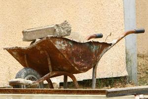 silla de paseo para el transporte de pequeñas cargas. foto