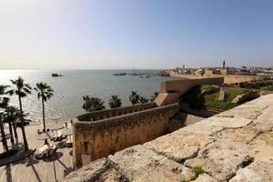 acre israel 21 de enero de 2019. la ciudad de akko en la costa mediterránea en el norte de israel. foto