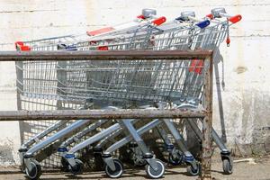 Stroller for transportation of small loads. photo