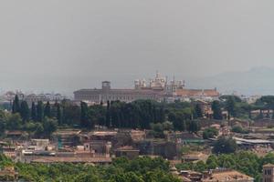 serie de viajes - italia. vista sobre el centro de roma, italia. foto