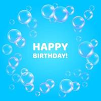 telón de fondo para niños, con globos feliz cumpleaños. burbujas de jabón realistas con reflejo de arco iris en el fondo del cielo azul. burbujas de espuma de agua vectorial. esfera de cristal de arco iris de colores. vector