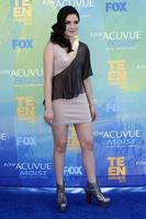 los angeles, 7 de agosto - grace phipps llegando a los premios teen choice 2011 en el anfiteatro gibson el 7 de agosto de 2011 en los angeles, ca foto