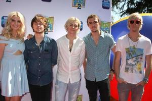 LOS ANGELES, JUN 22 - R5, Rydel Lynch, Ellington Ratliff, Ross Lynch, Rocky Lynch, Riker Lynch at the Teen Beach 2 Premiere at the Walt Disney Studios on June 22, 2015 in Burbank, CA photo