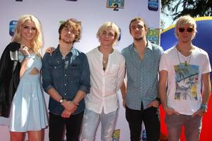 LOS ANGELES, JUN 22 - R5, Rydel Lynch, Ellington Ratliff, Ross Lynch, Rocky Lynch, Riker Lynch at the Teen Beach 2 Premiere at the Walt Disney Studios on June 22, 2015 in Burbank, CA photo