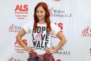 LOS ANGELES, OCT 16 - Amy Paffrath at the ALS Association Golden West Chapter Los Angeles County Walk To Defeat ALS at the Exposition Park on October 16, 2016 in Los Angeles, CA photo