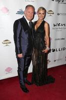 los angeles, 3 de noviembre - paul kemsley, dorit kemsley en la gala de la fundación de perros vanderpump en el complejo cultural taglyan el 3 de noviembre de 2016 en los angeles, ca foto