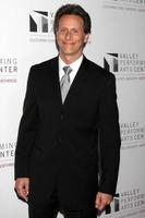 LOS ANGELES, JAN 29 - Steven Weber arrives at the Valley Performing Arts Center Opening Gala at California State University, Northridge on January 29, 2011 in Northridge, CA photo