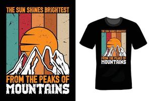 diseño de camiseta de montaña, vintage, tipografía vector