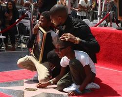 LOS ANGELES, SEP 7 - Usher Raymond V, Usher Raymond IV, Naviyd Ely Raymond at the Usher Honored With a Star On The Hollywood Walk Of Fame at the Eastown on September 7, 2016 in Los Angeles, CA photo