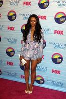 los angeles, 22 de julio - kat graham en la sala de prensa de los premios teen choice 2012 en el anfiteatro gibson el 22 de julio de 2012 en los angeles, ca foto