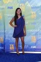 los angeles, 7 de agosto - rebecca black llega a los premios teen choice 2011 en el anfiteatro gibson el 7 de agosto de 2011 en los angeles, ca foto