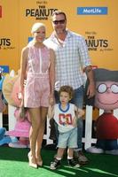 LOS ANGELES, NOV 1 - Tori Spelling, Dean McDermott at the The Peanuts Movie Los Angeles Premiere at the Village Theater on November 1, 2015 in Westwood, CA photo