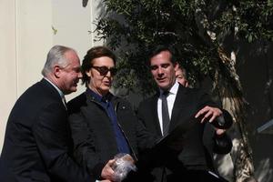 LOS ANGELES, FEB 9 - Tom LeBonge, Paul McCartney, Eric Garcetti at the Hollywood Walk of Fame Ceremony for Paul McCartney at Capital Records Building on February 9, 2012 in Los Angeles, CA photo