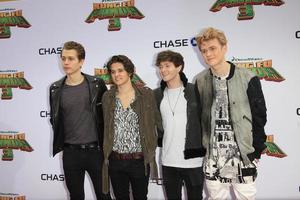 LOS ANGELES, JAN 16 -  The Vamps at the Kung Fu Panda 3 Premiere at the TCL Chinese Theater on January 16, 2016 in Los Angeles, CA photo