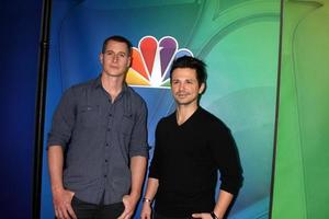 los angeles, 16 de diciembre - brendan fehr, freddy rodriguez en la gira de prensa de nbcuniversal tca en el hotel huntington langham el 16 de diciembre de 2015 en pasadena, ca foto