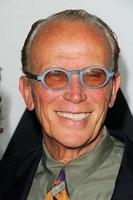 los angeles, 10 de septiembre - peter weller en la fiesta de lanzamiento de blu-ray y dvd star trek into dark en el centro de ciencias de california, el 10 de septiembre de 2013 en los angeles, ca foto