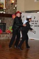 los angeles, 27 de julio - tap chicks at the norbert wagner wish of a life pam kay and the tap chicks performance at the brookdale senior living center el 27 de julio de 2016 en loma linda, ca foto