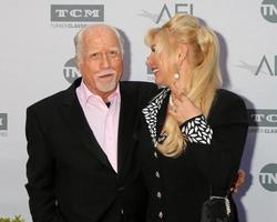 LOS ANGELES, JUN 9 - Richard Dreyfuss, Svetlana Erokhin at the American Film Institute 44th Life Achievement Award Gala Tribute to John Williams at the Dolby Theater on June 9, 2016 in Los Angeles, CA photo